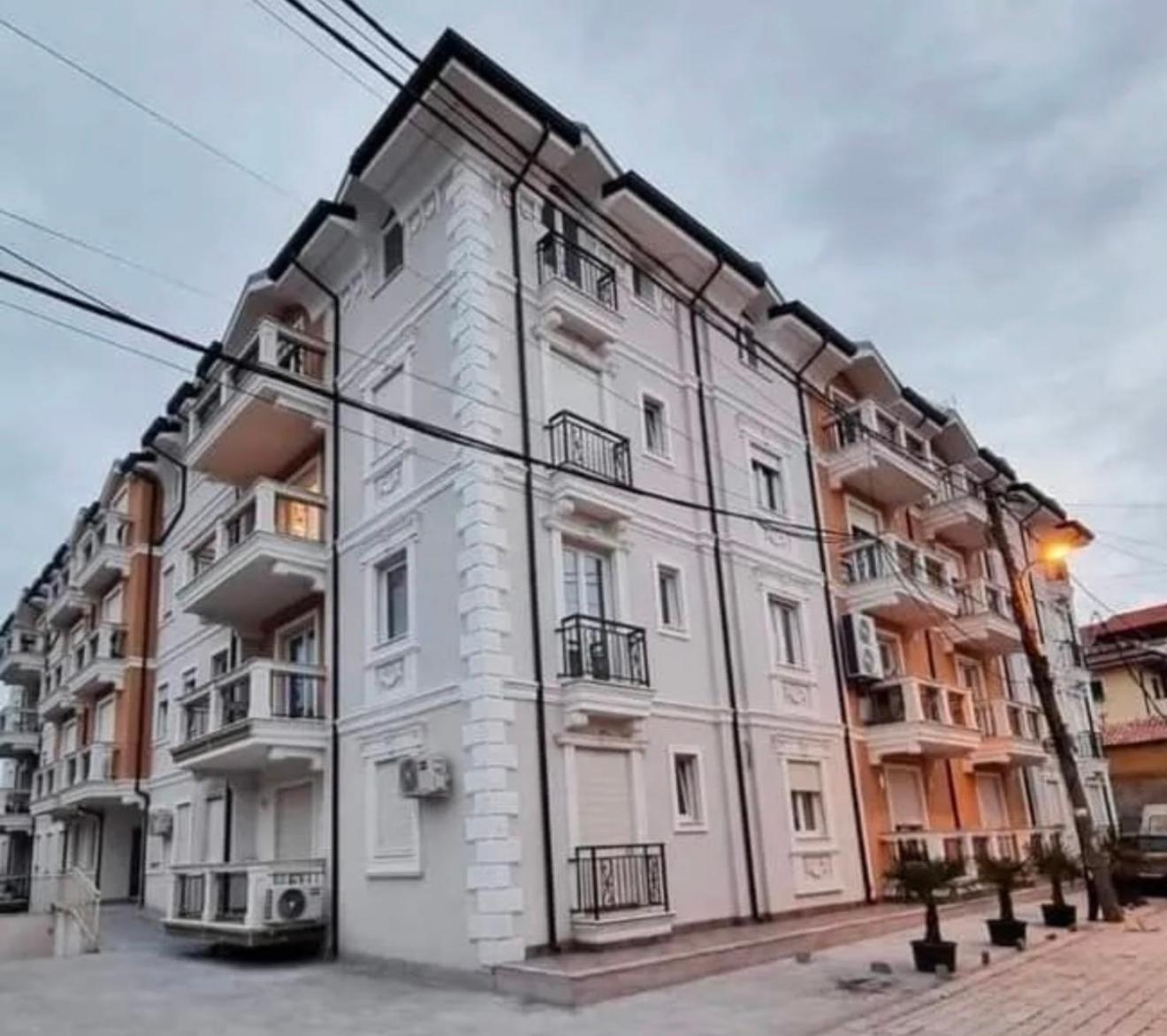 Apartamento Comfort Gjuhadol